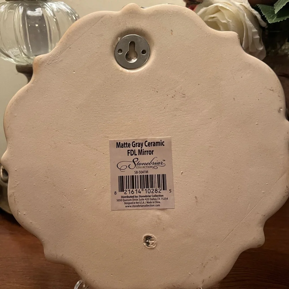 Set of 2 Stonebriar Vintage Inspired Accent mirrors